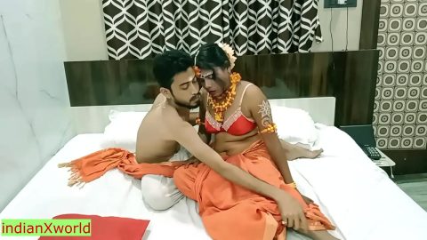 badmasti he went to the bedroom with the woman and made love