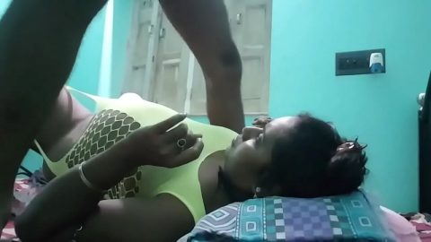 ब्लू पिक्चर चाहिए वीडियो में