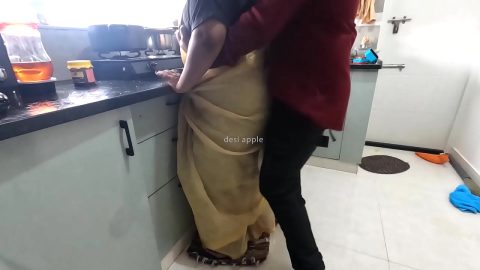 कुंवारी दुल्हन की च****