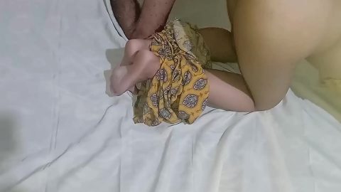 बीएफ च** च****
